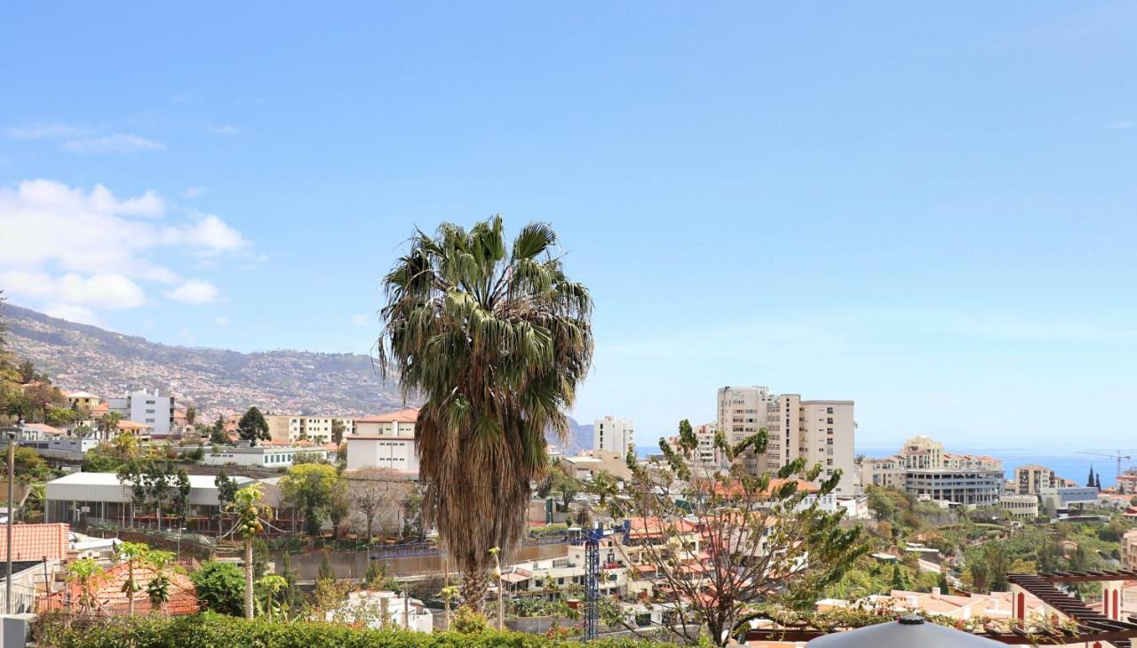 Mericia'S Gorgeous View Funchal Dış mekan fotoğraf